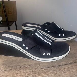 Lower East Side Black And White Wedge Sandals Womens Size 11